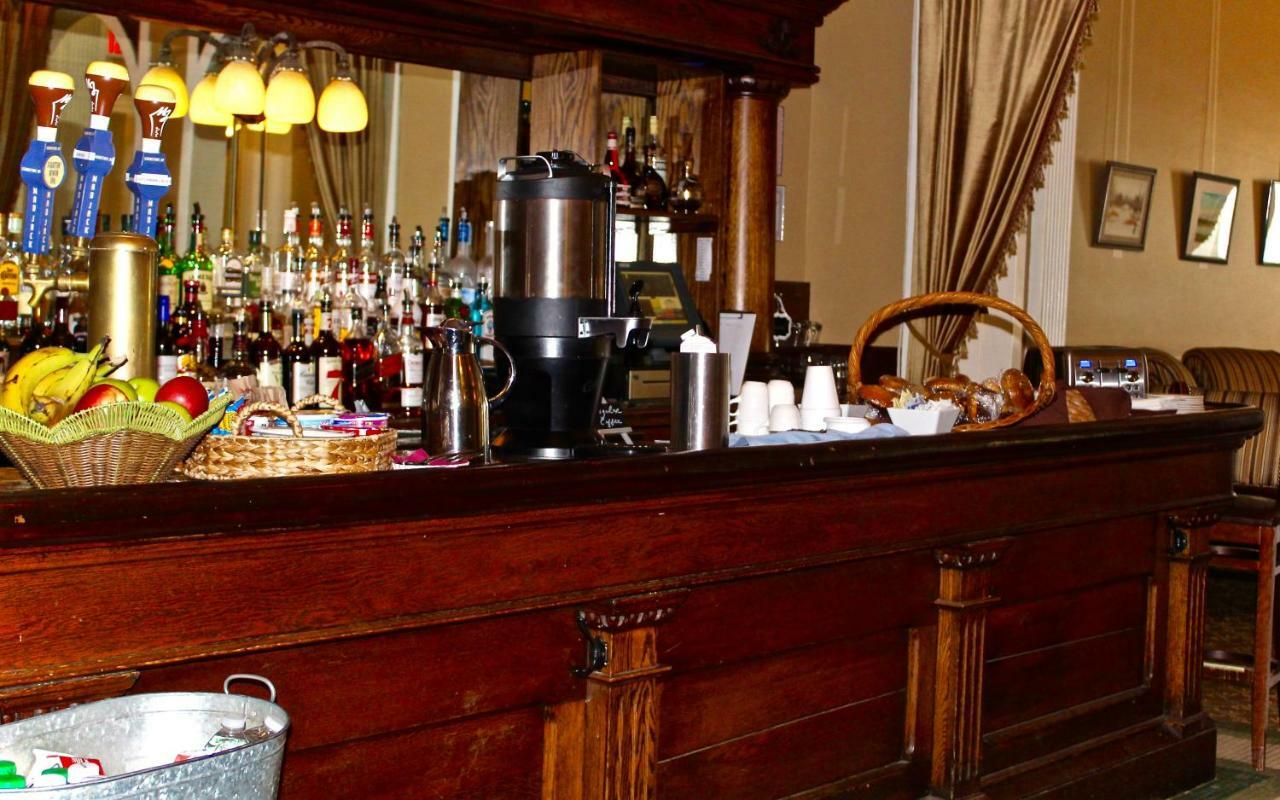 The Stockade Inn Schenectady Bagian luar foto